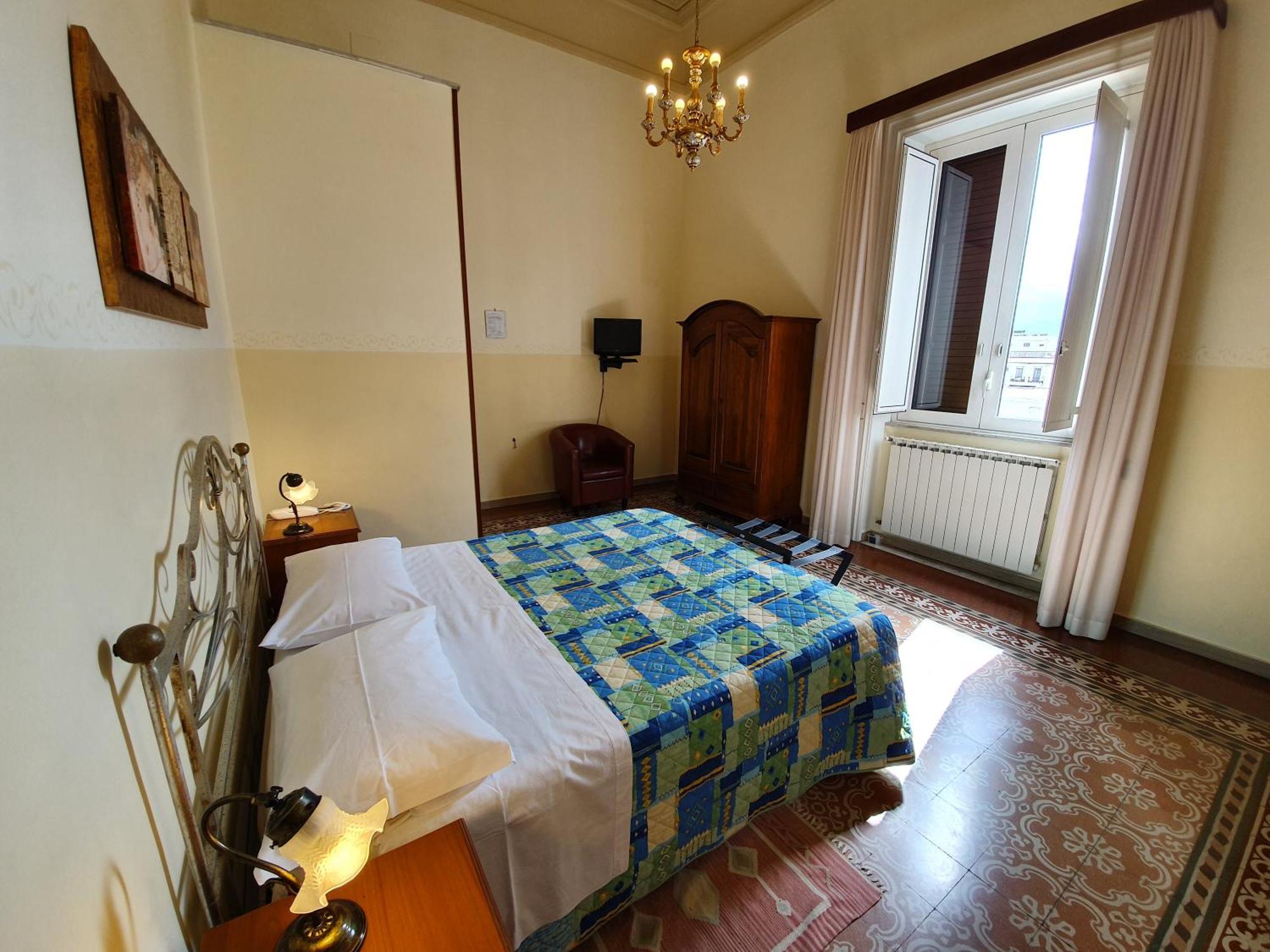 Albergo Cavour Palermo Luaran gambar
