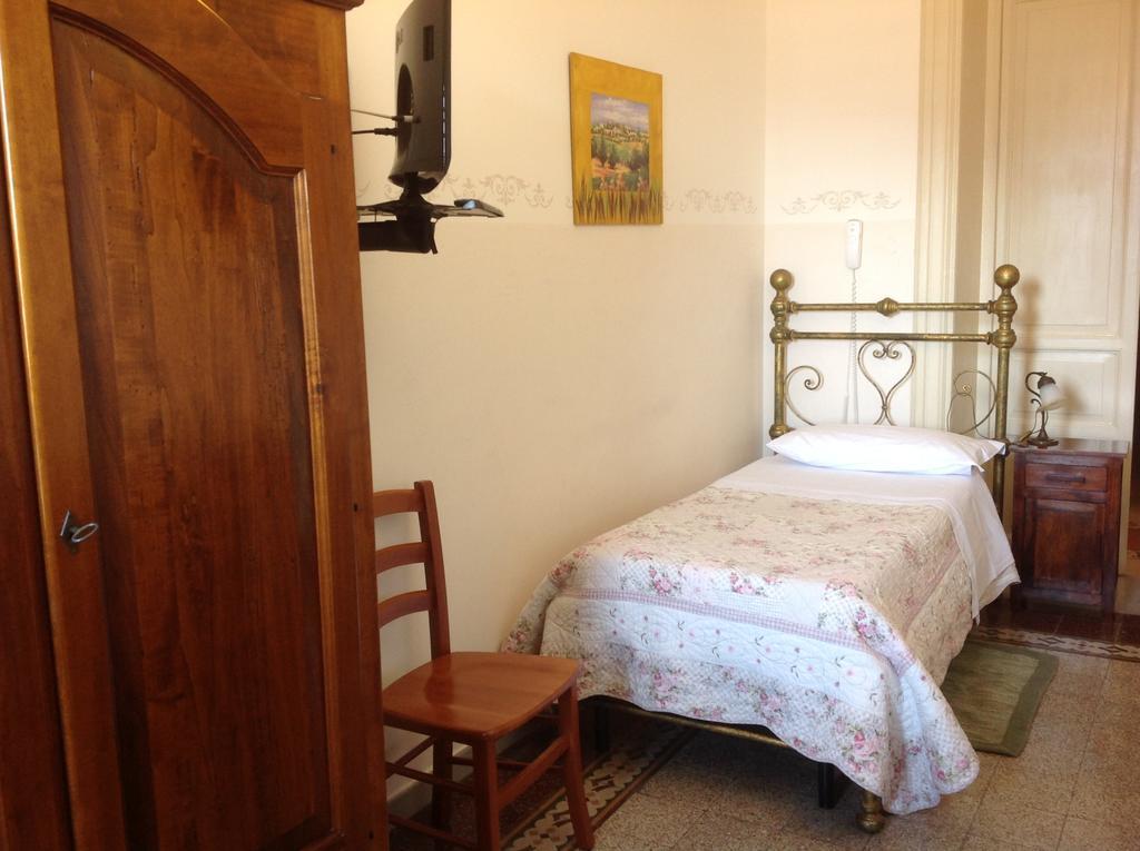 Albergo Cavour Palermo Luaran gambar