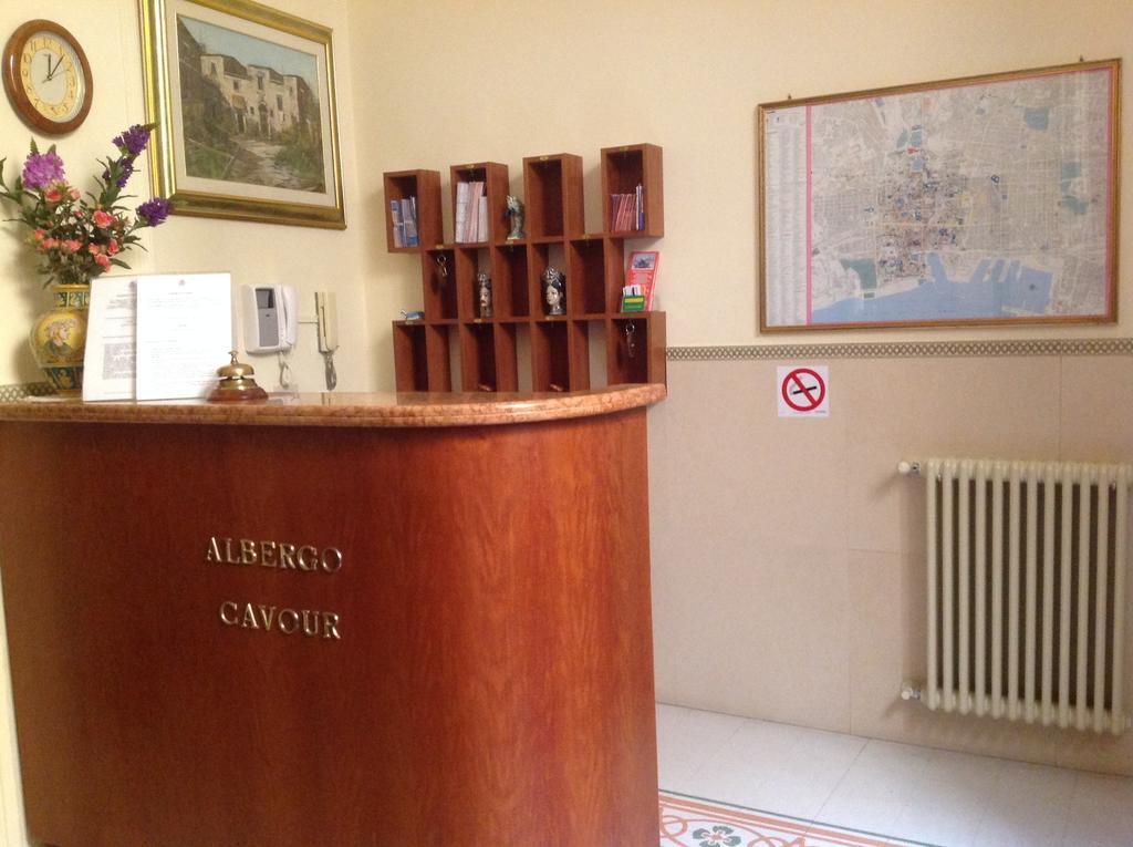 Albergo Cavour Palermo Luaran gambar